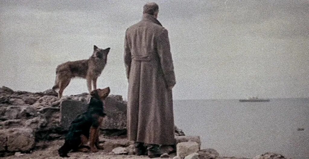 Хлудов бег. Генерал хлудов бег. булгаков бег хлудов.