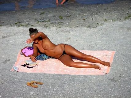 Голая девушка на пляже одессы арест (58 фото) .