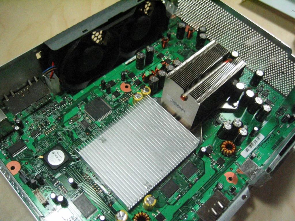 Как починить xbox 360 Гайд по ремонту X-box 360 .Ошибка 3 красных огня. Греем до воскрешения ! Галоген