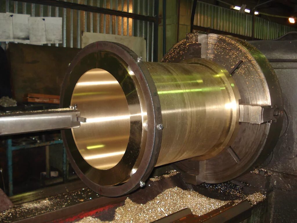 метод отливки хтс. механическая обработка отливок. детали литье с механической обработкой. обработка чугуна. центробежное литье.