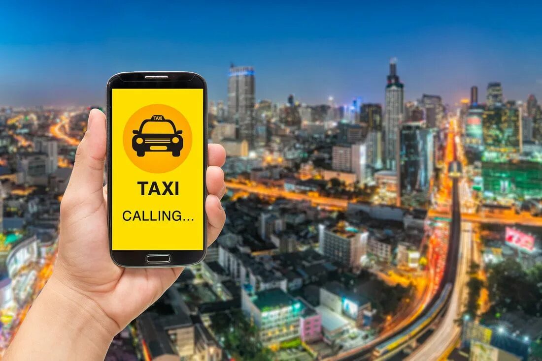 Такси колл. Call a Taxi. Taxi приложение заставки. To Call a Taxi. Телефон в руке такси.