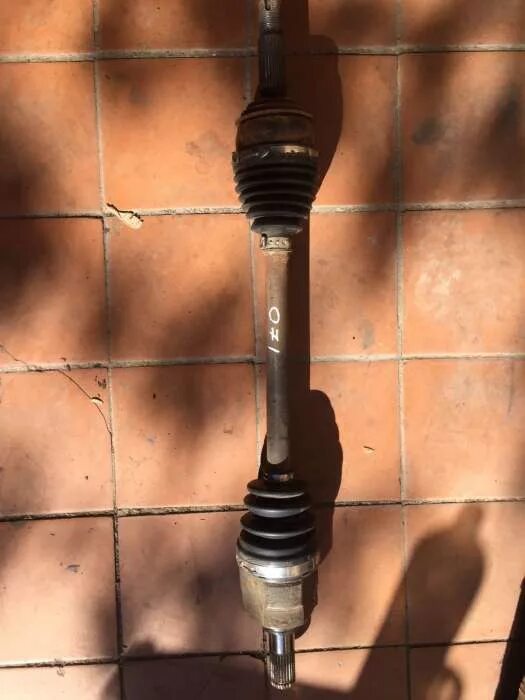 Hyundai solaris привод. Привод левый солярис. левый привод на хендай солярис. привод левый солярис акпп 4. левый привод солярис rbr.