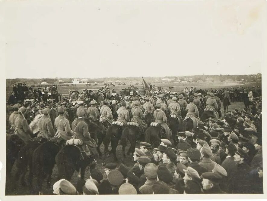 Парад на Ходынском поле 1918 г.. 1 Мая 1918 года. Парад на Ходынском поле 1 мая 1918 года. 1 Майский митинг 1918 года.