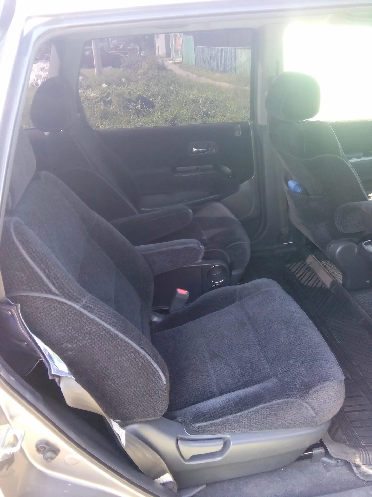 Хонда одиссей 2003 года сиденья. Переднее сиденье honda odyssey. Хонда одиссей ра6. Кресла honda odyssey. Сиденья хонда одиссей ра3.