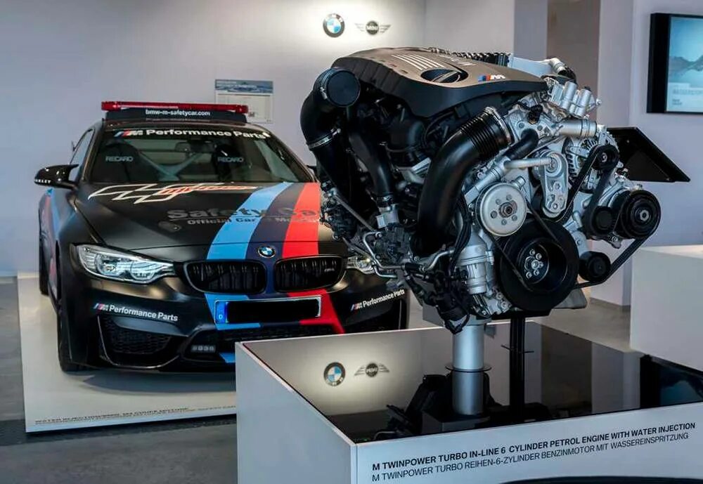 Как оформить авто двигатель. Bmw m4 мотор. двигатель бмв м4. мотор новой бмв м4. bmw with motor 4.5 l.