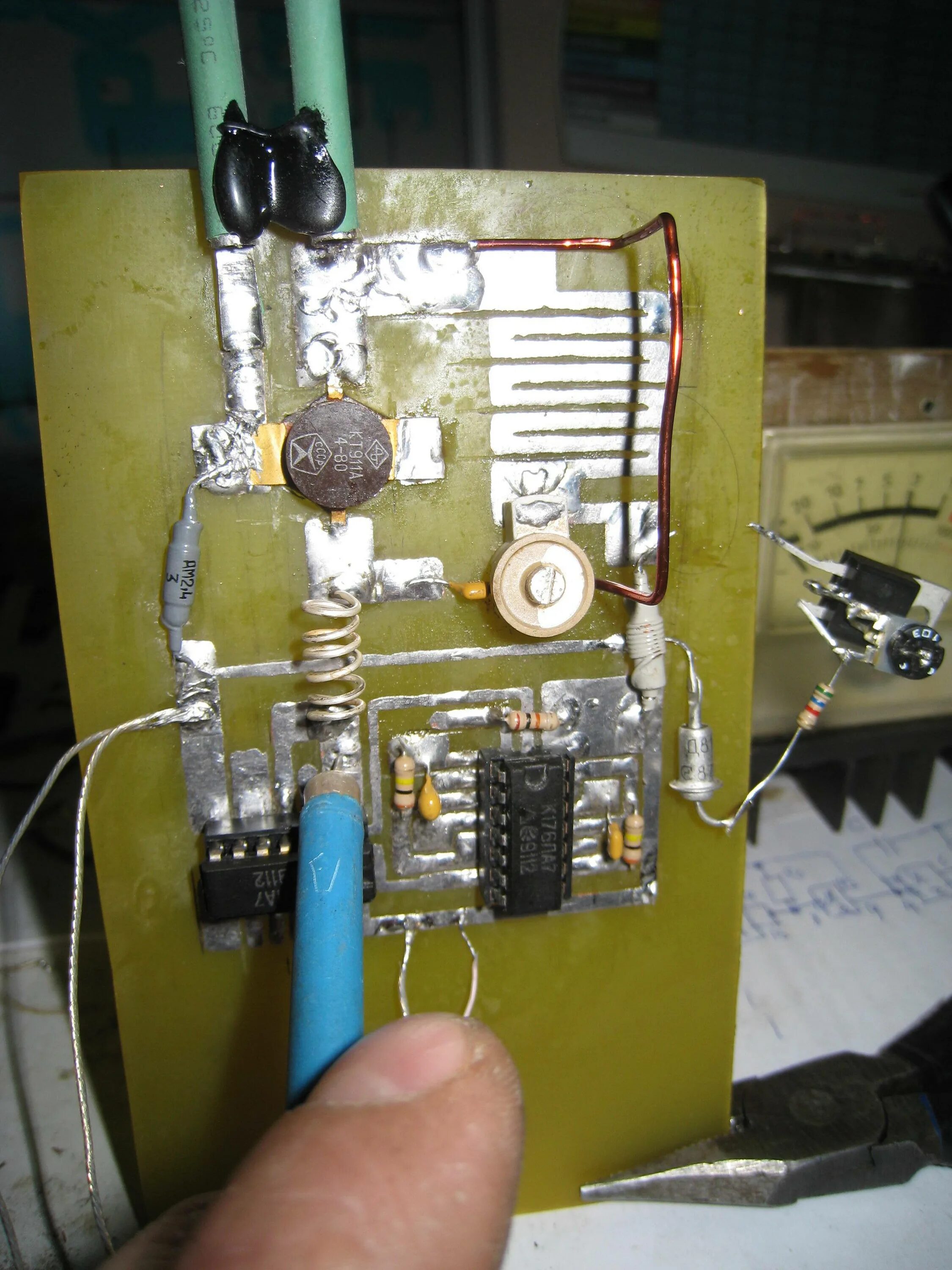 Глушилка на п416. Глушилка на транзисторе с9018. Глушилка блютуз колонок схема. Глушилка сотовой связи на транзисторах. Сделать глушилку сотовых.