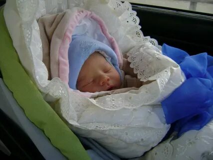 Первый день новорожденного после роддома