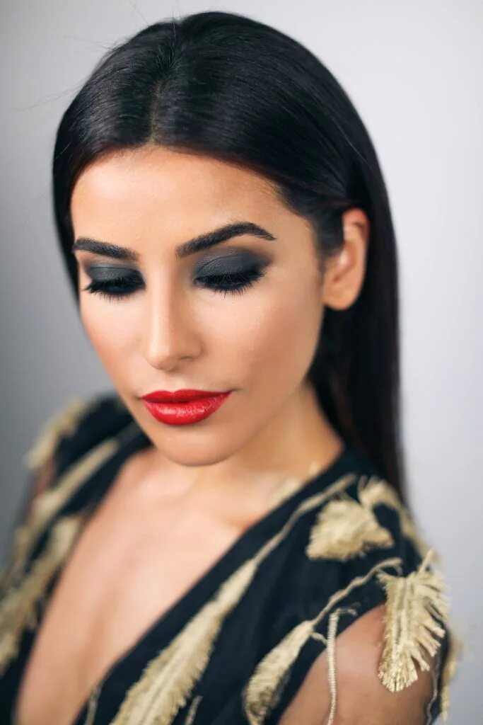 Instagram post by Goar Avetisyan * Dec 13, 2017 at 9:20am UTC Makeup looks, Dram