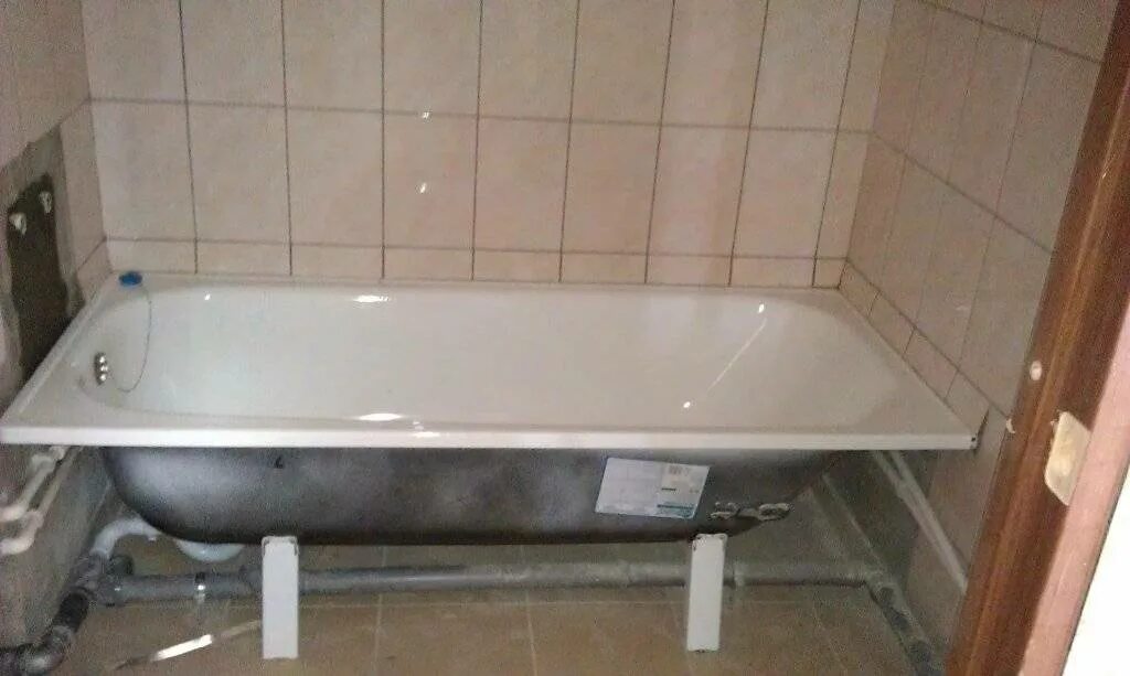 Как правильно установить ванну в ванной
