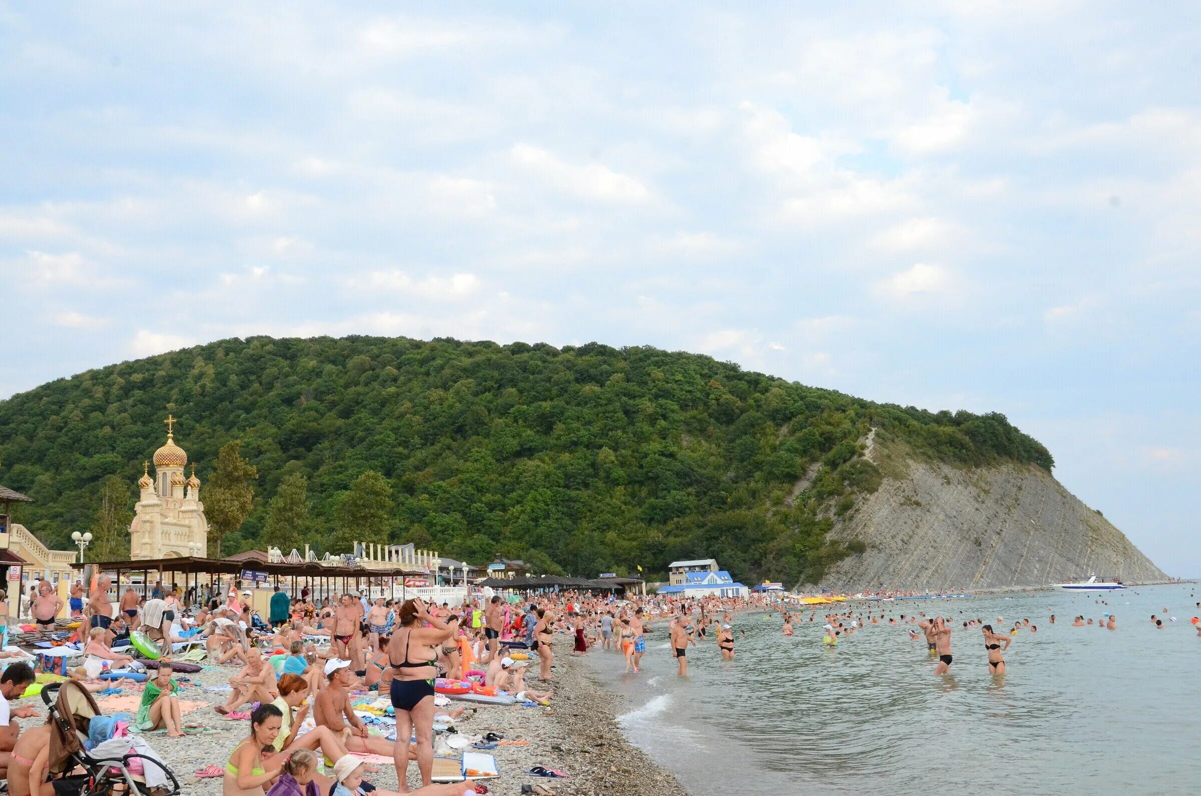 джубга архипо осиповка достопримечательности. джубга куда сходить. дельфинарий в кучугурах. архипо-осиповка пляж. джубга парк.