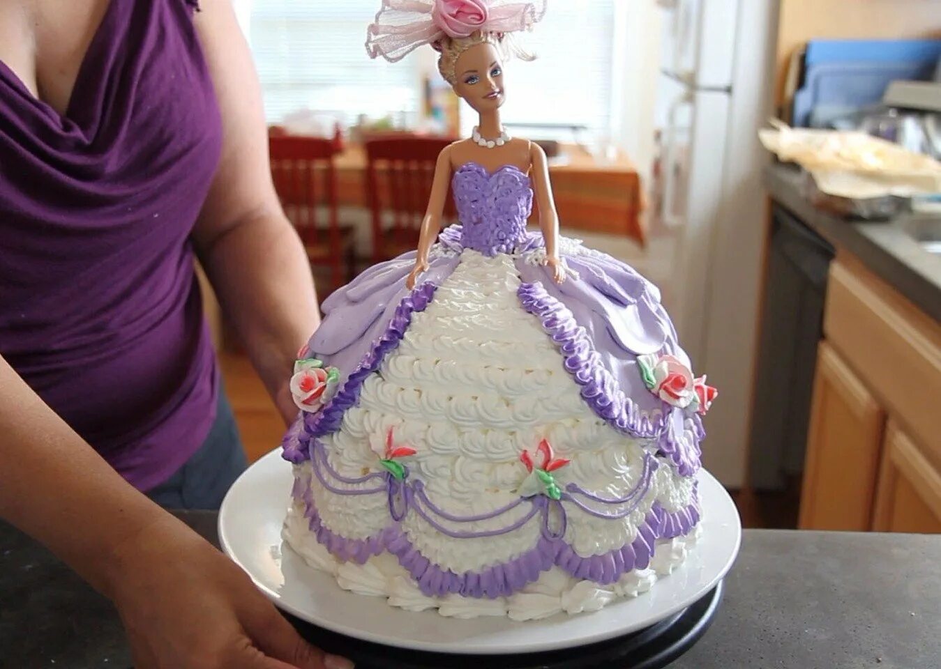 торт на барби пати. торт кукла для девочки. украшение торта с куклой барби. торт барби дояьдевочки. торт куклы лол и барби.