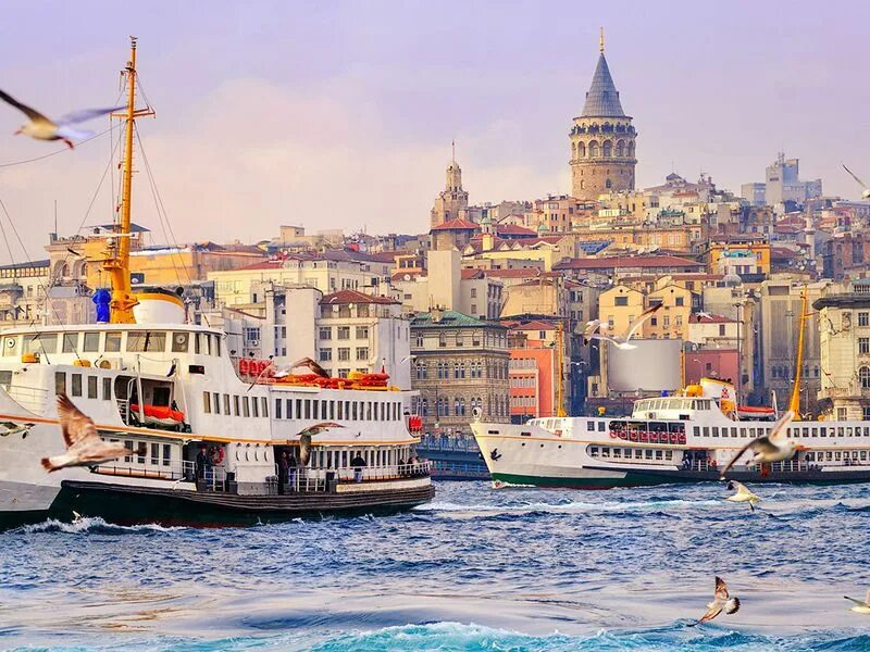 Стамбул русскоговорящий. Стамбул Босфор экскурсия. Стамбул на теплоходе Босфор. Прогулка по Босфору в Стамбуле. Обзорная экскурсия по Стамбулу.