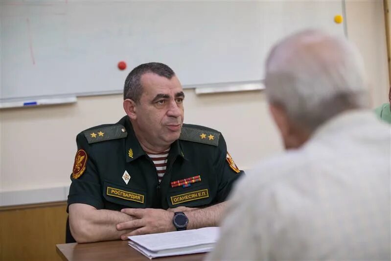 Кузьменков генерал-лейтенант.