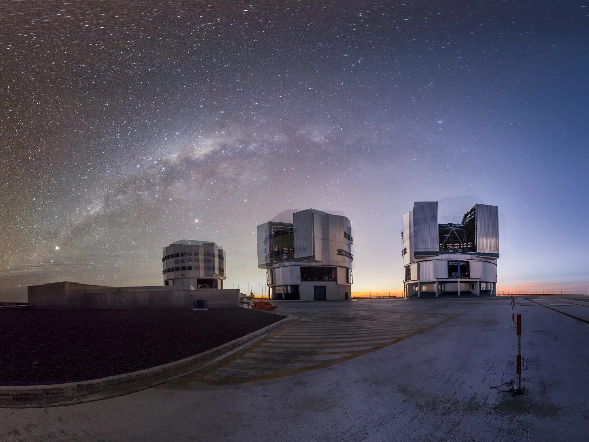 Южная обсерватория. Паранальская обсерватория (vlt), чили. очень большой телескоп (vlt), чили. очень большой телескоп – very large telescope (vlt). телескоп vlt европейской южной обсерватории.