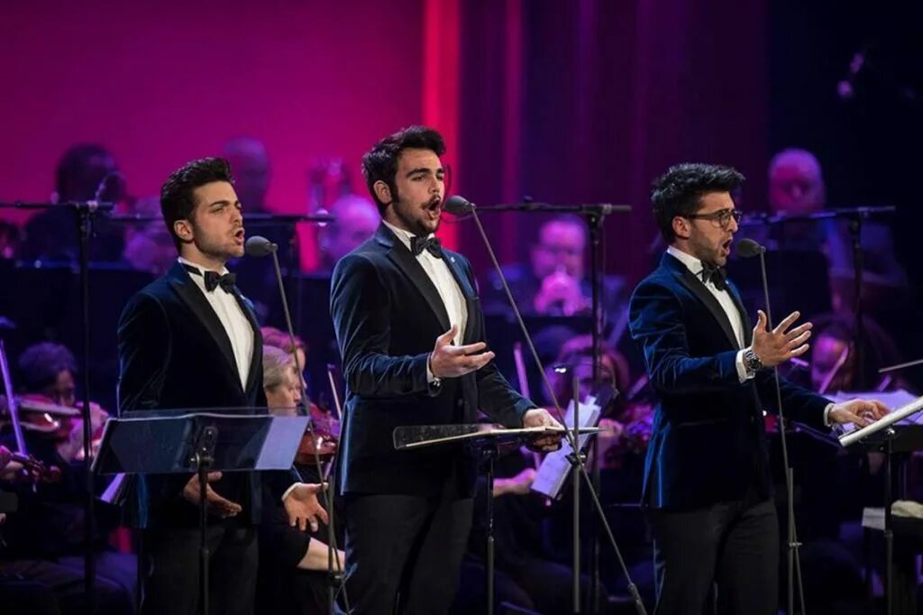 Группа il Volo. Il velo di Waltz 2009 Серджио Стивалетти. Теноры группа Италия il Volo концерт Вена. Il Volo оперный коллектив. Выступление группы из италии