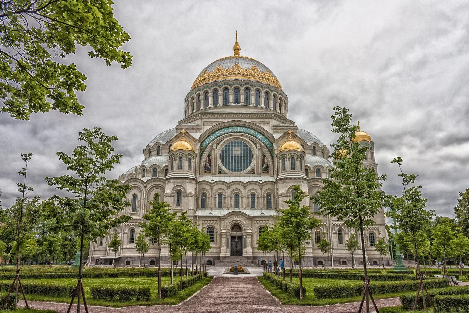 Морской Никольский собор крон