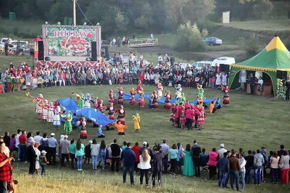 Питрау праздник кряшен. Погода кукмор село чура. Село малая чура. Село чура. Погода кукмор село чура.