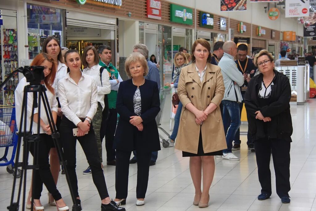 Работа пушкина глобус. Г пушкино гипермаркет глобус директор. управляющий гипермаркетом глобус. глобус пушкино московская область.