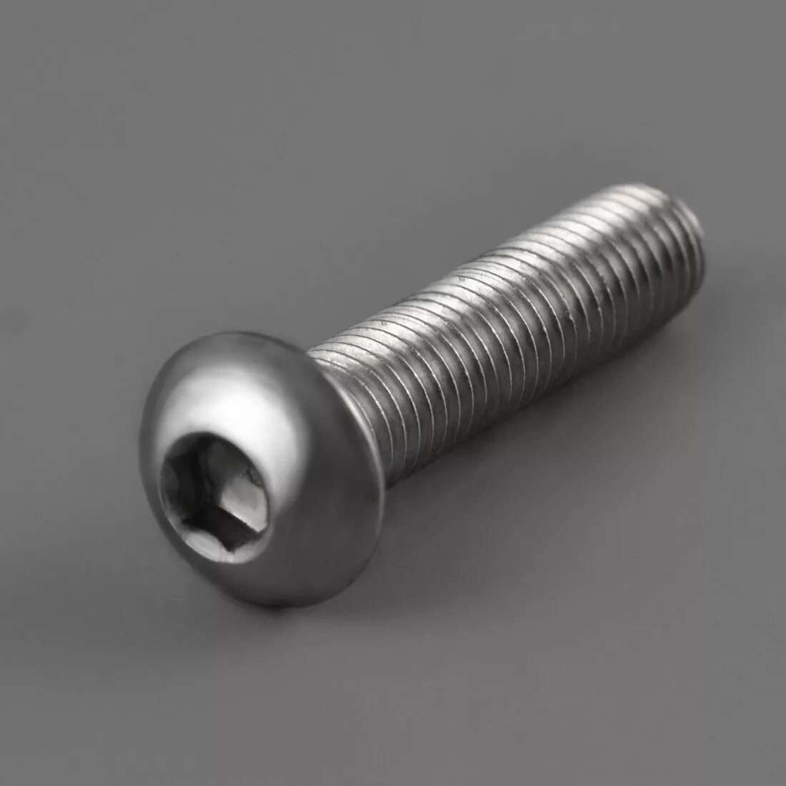 Болт м4 с плоской головкой торекс. Болт м4 потай. Винт din 6912-м6х70-88. Винт iso 7380-1 m4x12 a2. Винт м6 нержавейка.