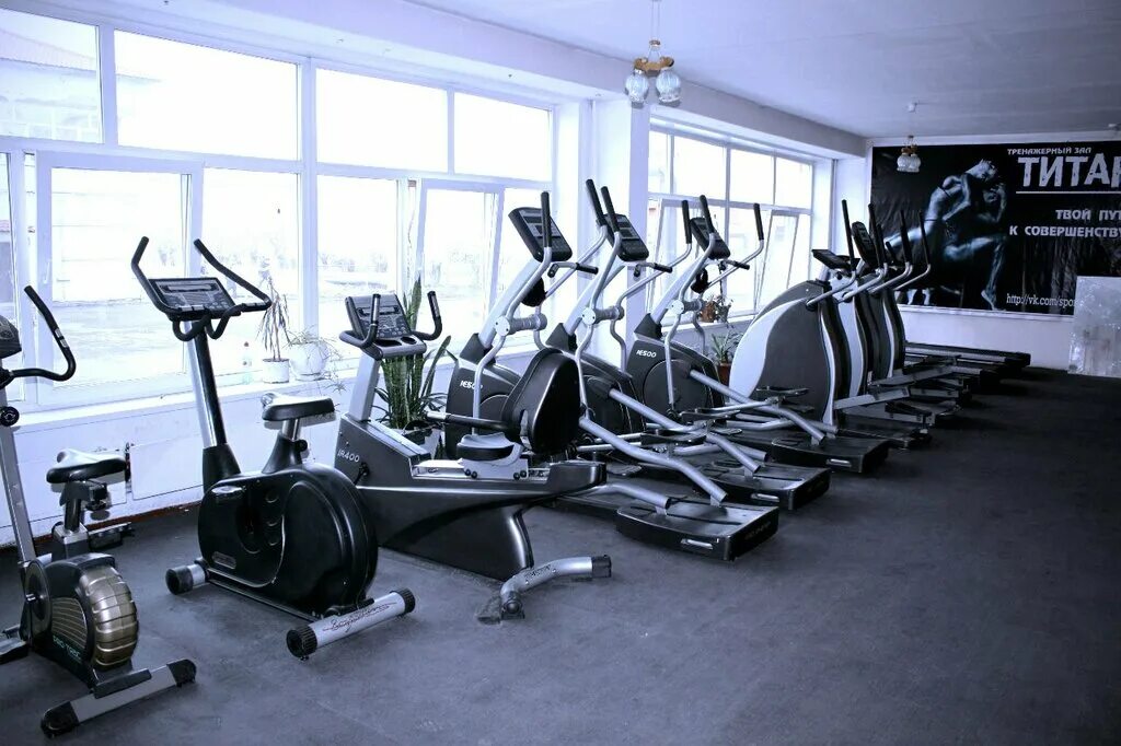 спортзал в березовском кемеровской области. тренажерный зал ленинский. тулгу спортивный зал. тренажерный зал ленинский. тренажёрка спарта.