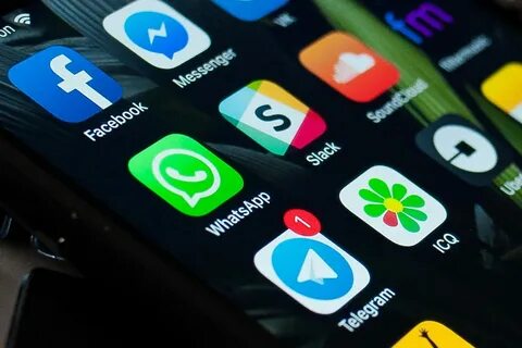 Social messenger