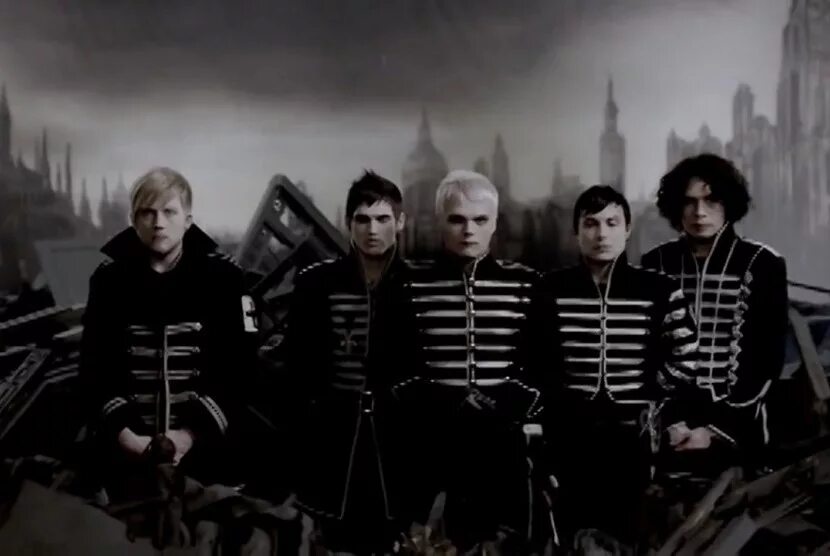 My chemical romance welcome the black parade