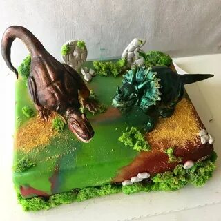 Торт с динозаврами