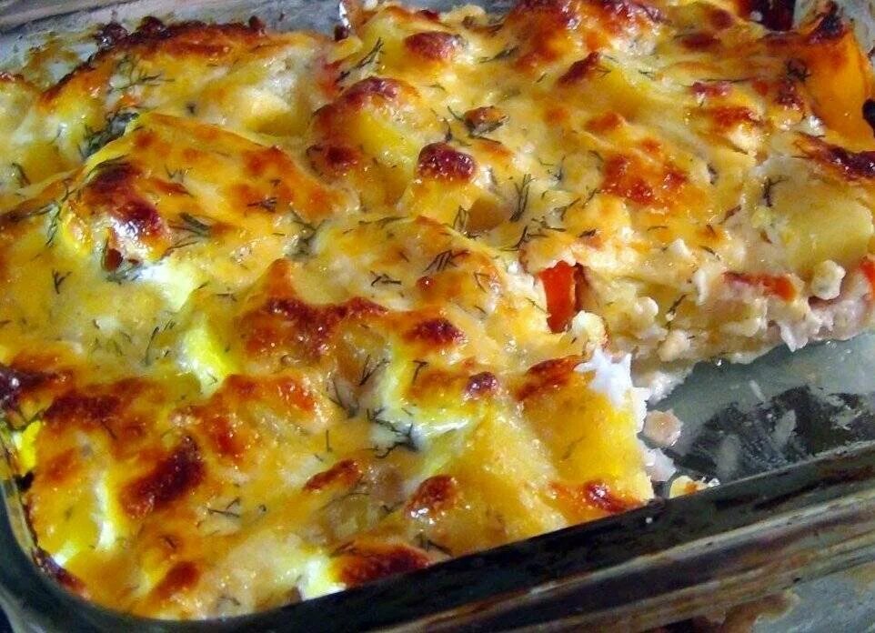 Горбуша с овощами и сыром в духовке. Филе рыбы под сыром (cheesy fish fillets). рыба запеченная в духовке под сыром. рыба запечённая в духовке с сыром. рыба с овощами в духовке.