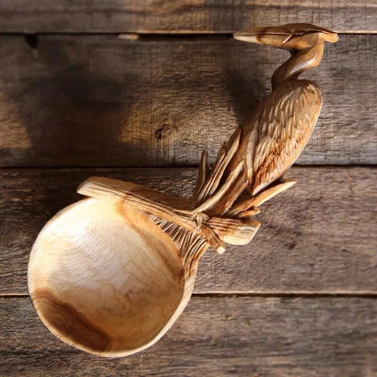 Wooden spoon. Джайлс Ньюман ложки из дерева. Красивые деревянные ложки Джайлса Ньюмана. Резные деревянные ложки. Деревянные ложки резьба по дереву.