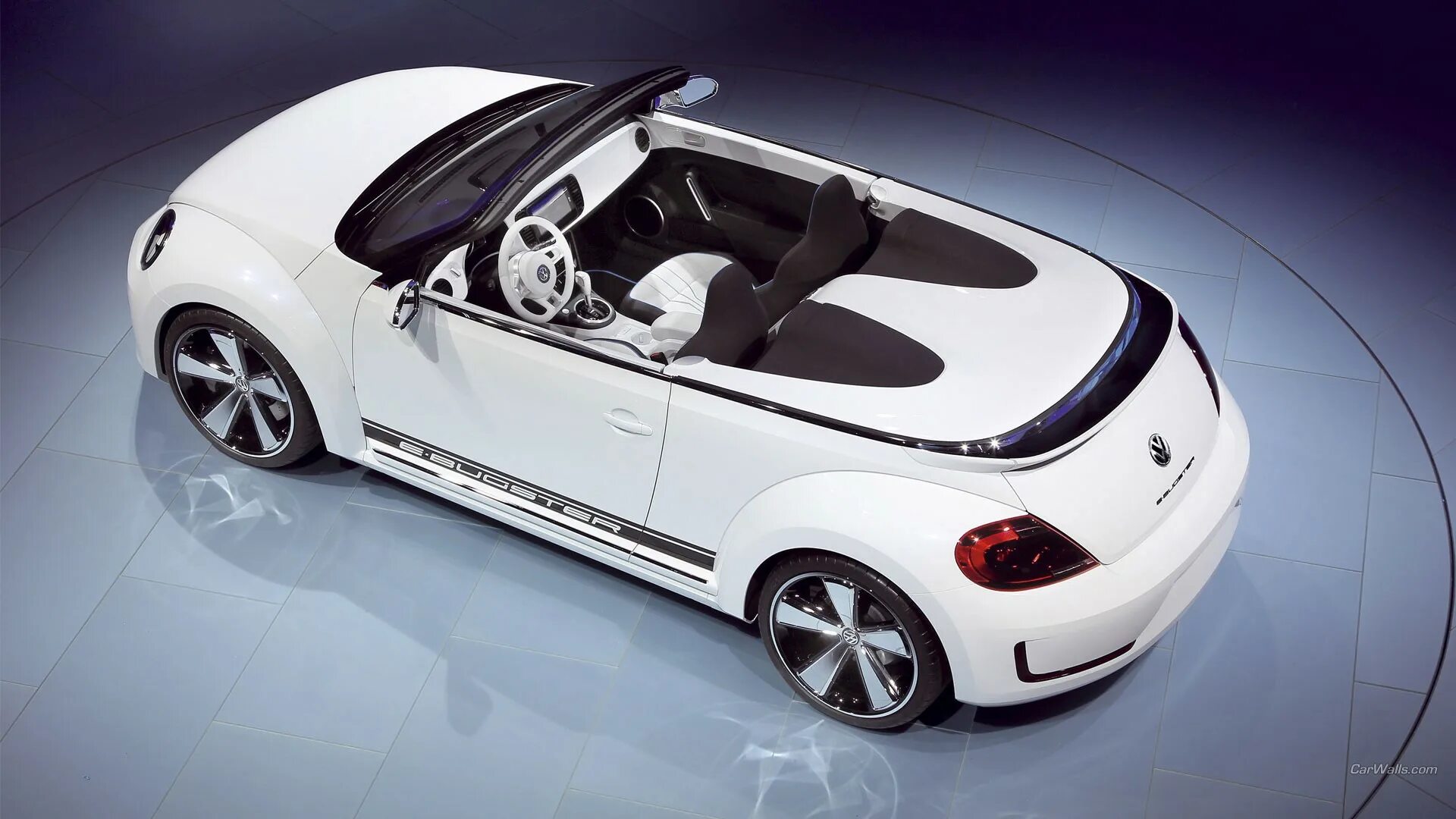 Электронный volkswagen. Volkswagen Concept one Cabriolet. Фольксваген Жук спидстер. VW New Beetle Porsche. Фольксваген Жук с панорамной крышей.