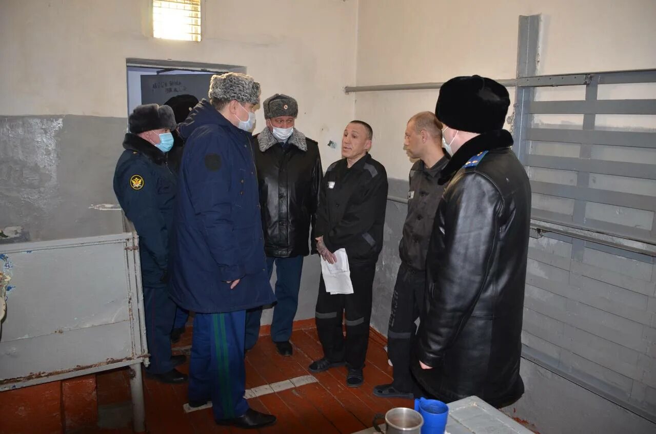 Проверка осужденных в исправительном учреждении. Исправительные учреждения. прокуратуры в исправительных учреждениях. осужденный. проверка осужденных.