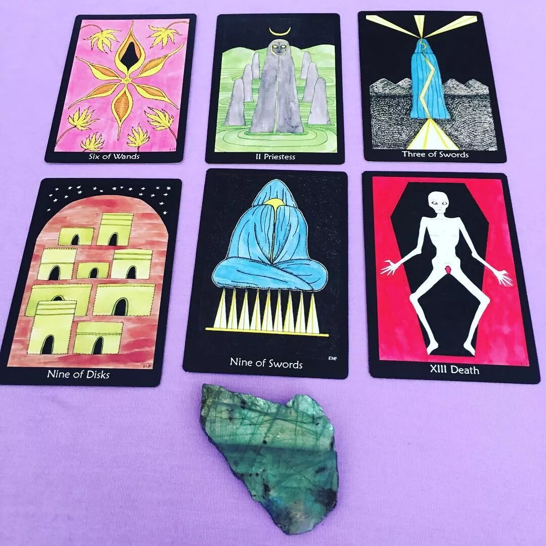 Карта гармонии. Tarot of the crone галерея. таро морано. тарот софия таро. карта таро the crone.