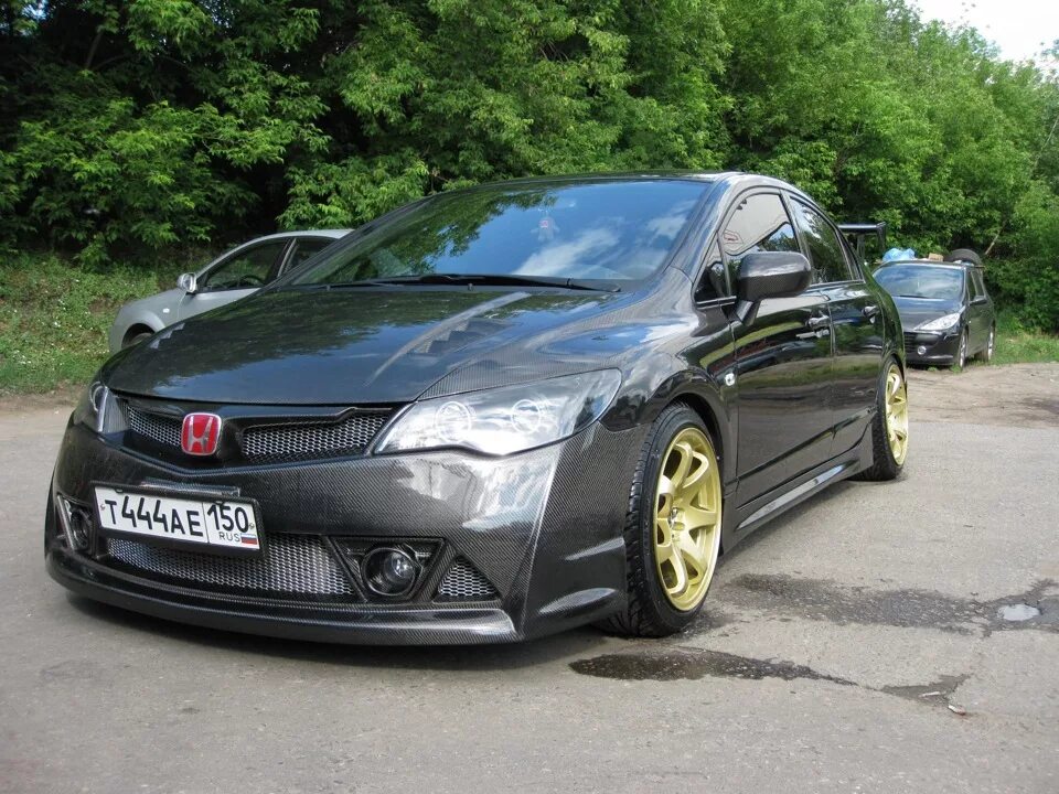 Honda civic колеса. Honda Civic 2008 Tuning r 18. Honda Civic 2008 диски. Honda Civic 4d r17. Honda Civic 8 4d r17.