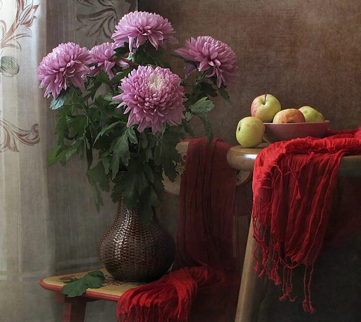 Хризантемы. Автор: Оля Still life flowers, Flower painting, Still life art