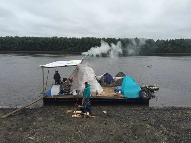 Вода реке тавда. Сплав по реке Тавда. Река Тавда таборы. Рыбалка на реке Тавда Свердловской области. Рыбалка на Тавде зимой.