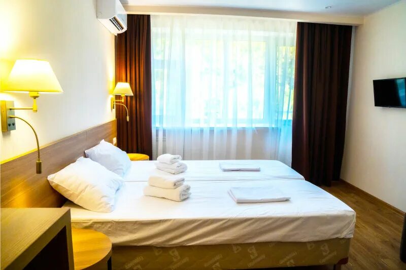 Лавикон отель небуг 5. Небуг 2023. Парк отель небуг. Lavicon отель небуг. Аквамарин и спа пляхо.