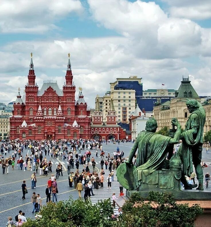 Красная площадь москва сейчас 2022. Ансамбль красной площади. Ред сквер москва. Поехавшая красная площадь. Красная площадь москва сейчас 2022.