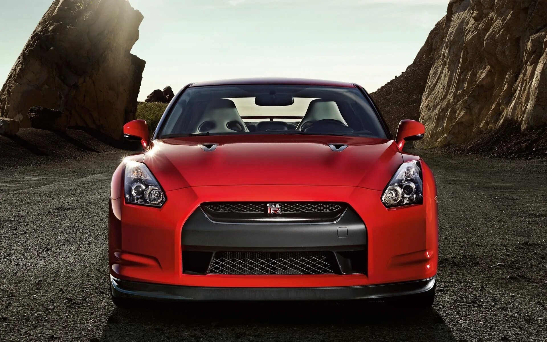 Nissan GTR r35 спереди. Nissan GTR r35 красный. Ниссан ГТР 35 спереди. Ниссан ГТР 35 морда.