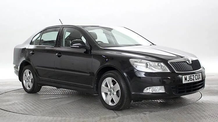 Шкода 1.6 механика купить. Skoda Octavia mk2. Octavia MK 2 2012.