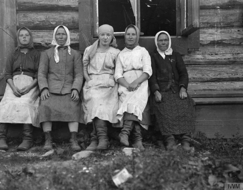 Деревня 1920 годов. Поволжские крестьяне 1918. Уральские крестьяне 1918. Крестьяне 1920. Крестьяне в 1920 годы.