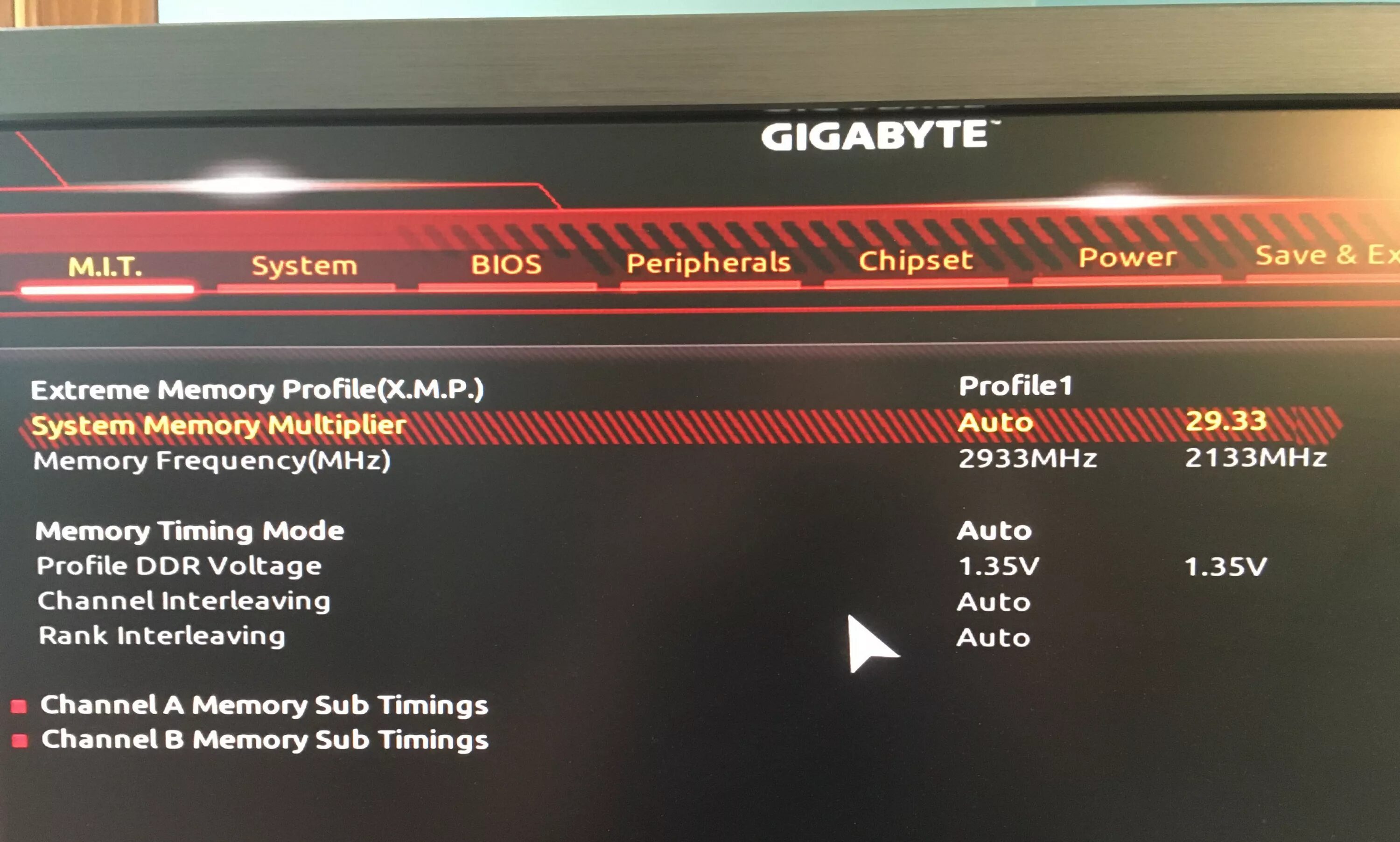 Amd cpu ftpm. Xmp профиль оперативной памяти gigabyte bios. aorus bios. bios system memory multiplier что это. bios amd gigabyte разгон ddr4.