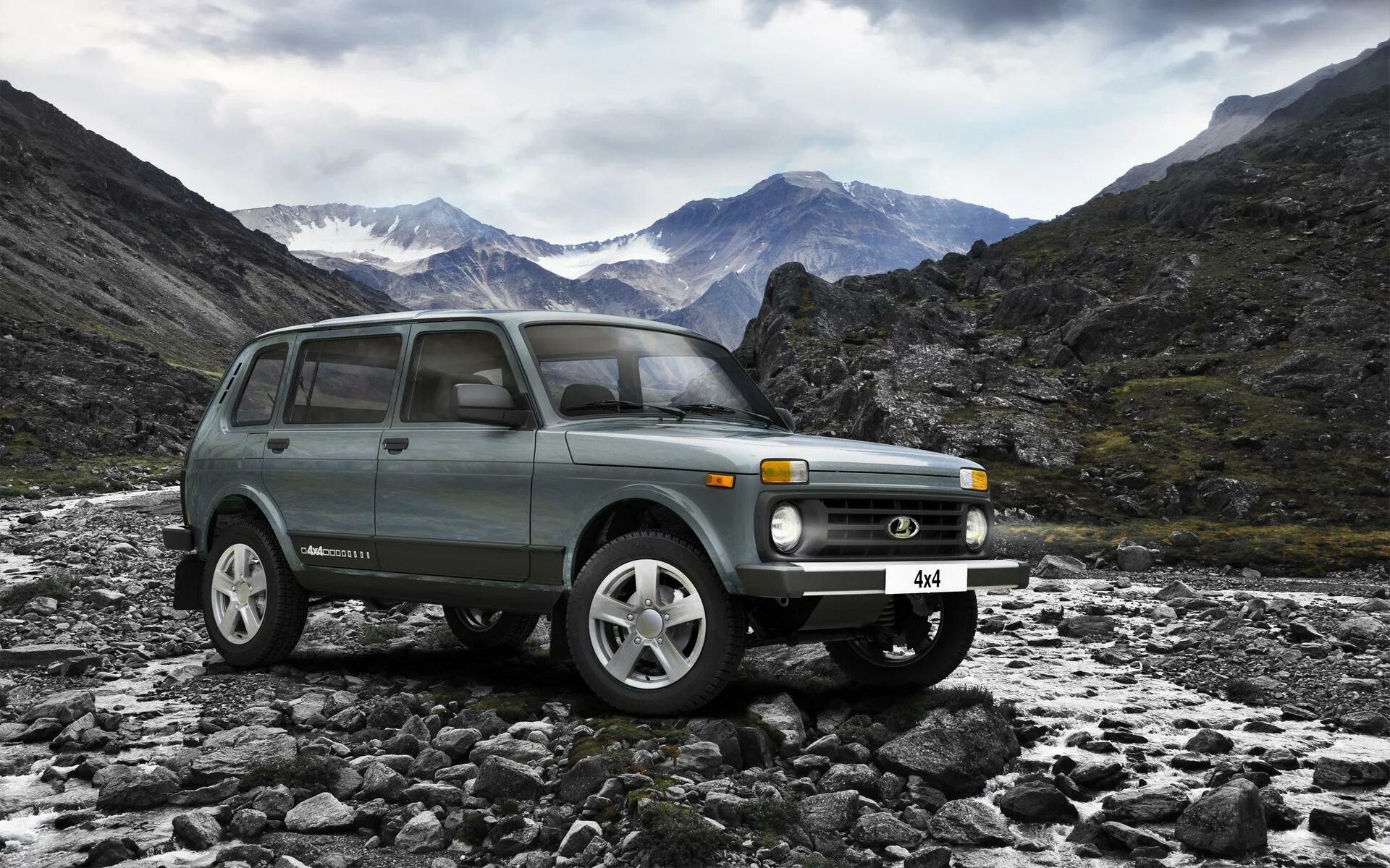 Нива, автомобиль, который делает меня патриотичным. - Lada 4x4 3D, 1,7 л, 2015 г