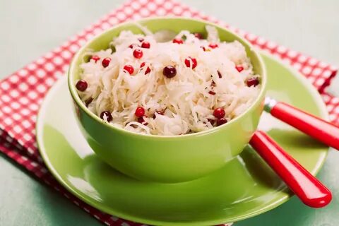 Капуста маринованная быстрого приготовления с клюквой