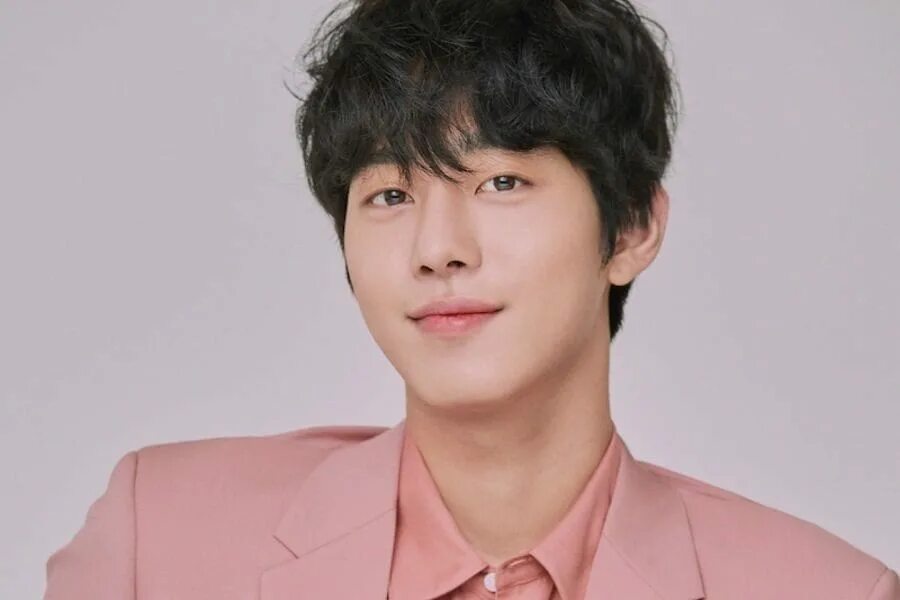 Ан хе соп. Ан хё-соп. ан хе соп актер. ан хё соп 2025. ahn hyo seop.