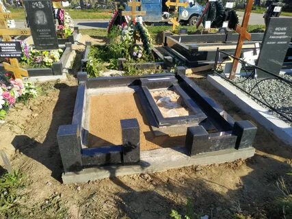100 памятников