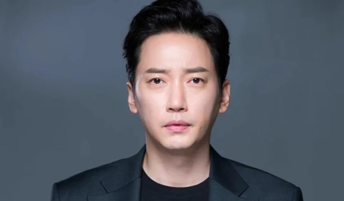 Sung bo. Квак тхэ гын. Актер cha bo sung. Актер cha bo sung. Sung bo.