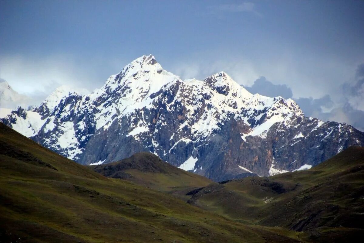 В какой стране находится гора анд. Анды андийские Кордильеры. Горная цепь Анды Южная Америка. Чили Анды. Горная система Анды.