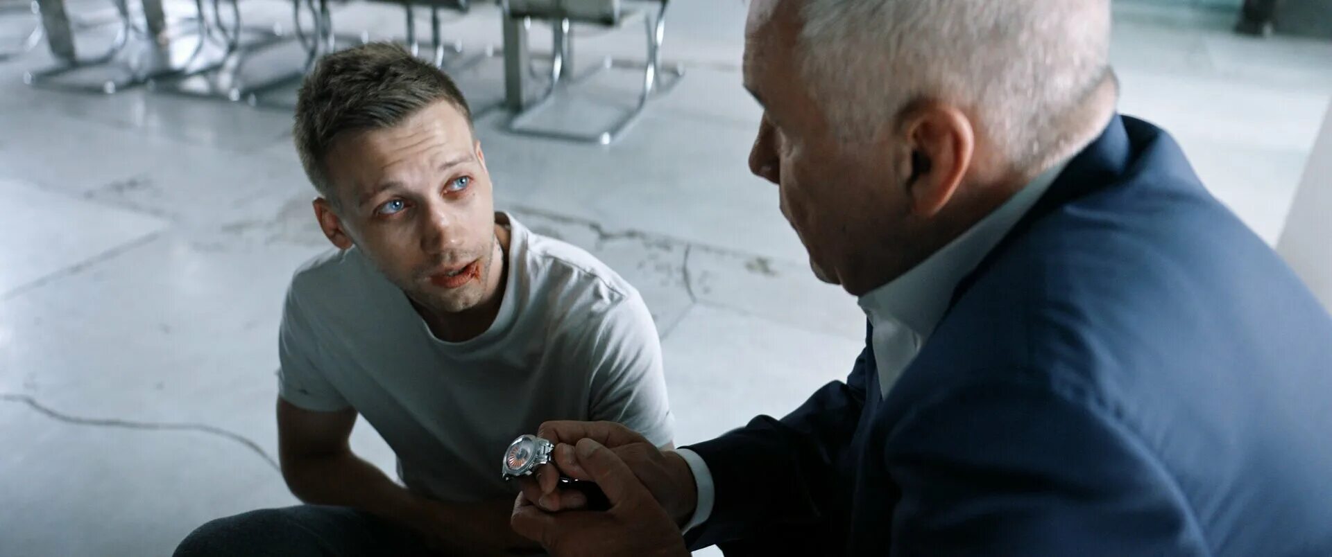 Алёна михайлова гармаш. Люби их всех фильм. Алёна михайлова люби их. Люби их всех х. Люби их всех 2019.