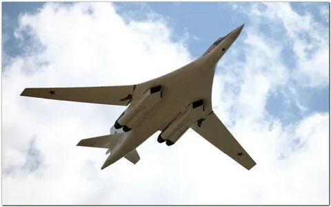 Бела самолет