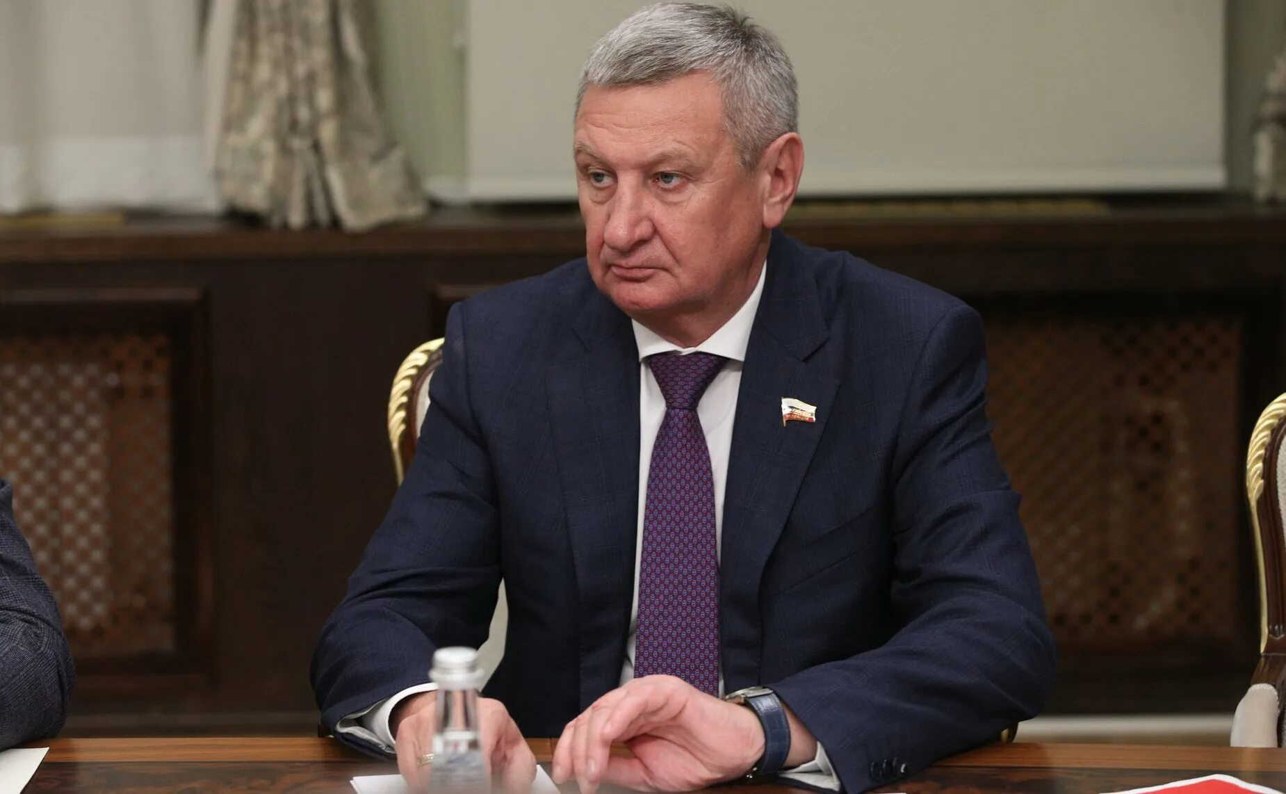 Картаполов депутат госдумы. Председатель комитета по обороне. Председатель комитета госдумы по обороне андрей картаполов. Озеров виктор петрович. Шаманов герой россии.